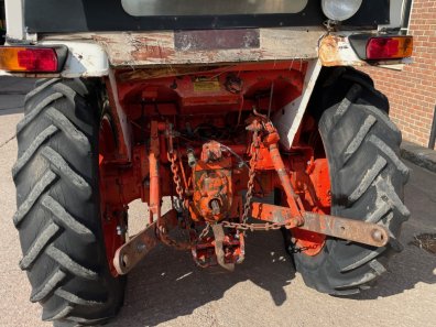 David Brown 885