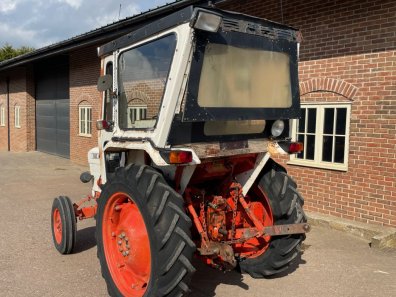 David Brown 885