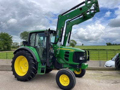 John Deere 6130