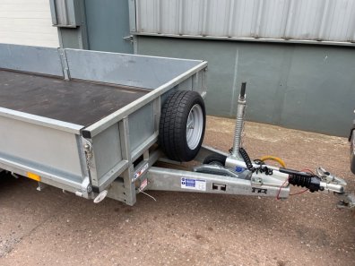 Ifor Williams LM 125 flat bed trailer
