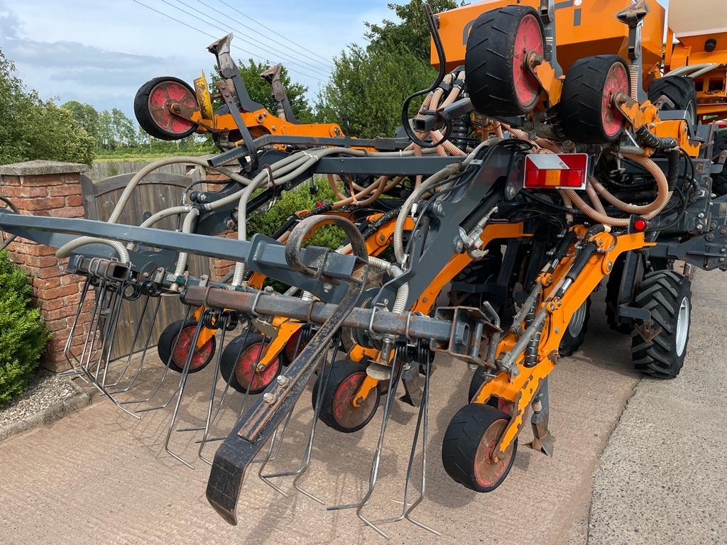 Mzuri Pro till 4T drill