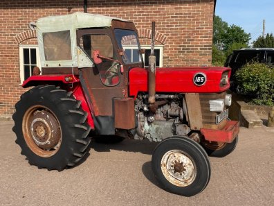 Massey Ferguson 165