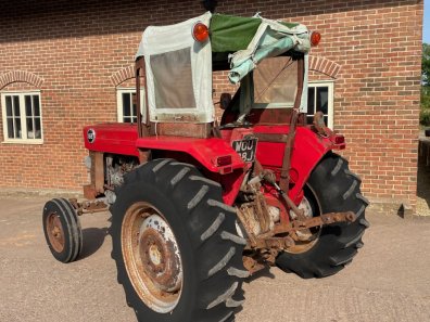 Massey Ferguson 165