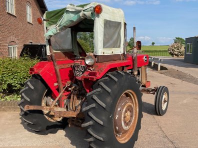 Massey Ferguson 165