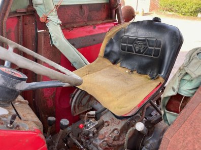 Massey Ferguson 165