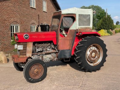 Massey Ferguson 165