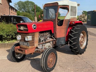 Massey Ferguson 165