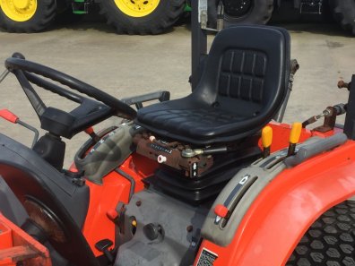 Kubota B2100 Compact