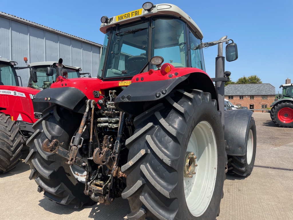 Massey Ferguson 6490
