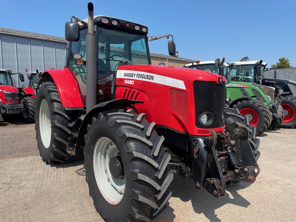 Massey Ferguson 6490
