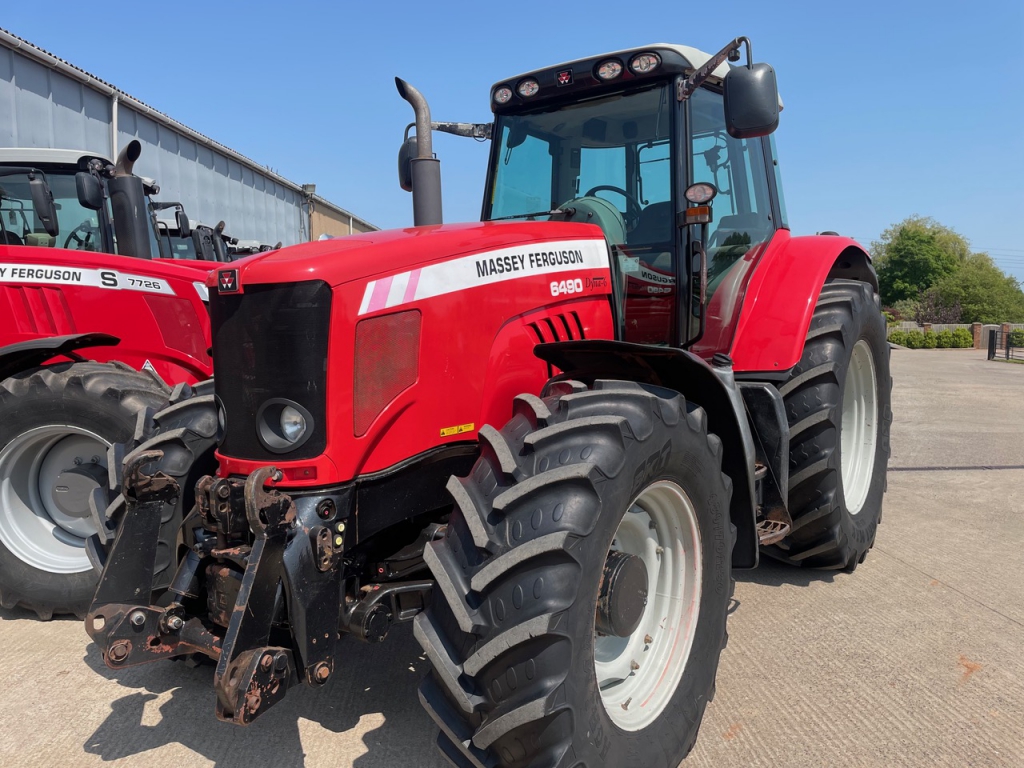 Massey Ferguson 6490