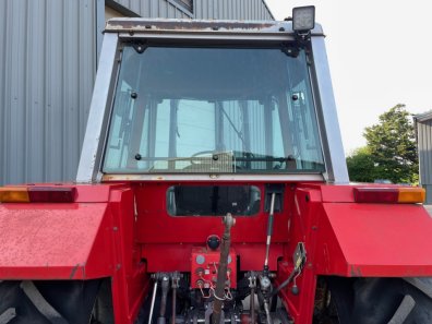 Massey Ferguson 675