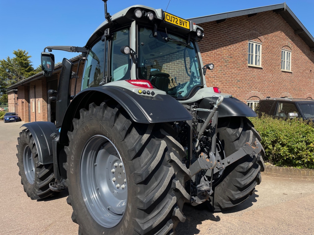 Valtra N155 Unlimited Active