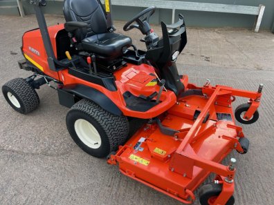 Kubota F3890 mower