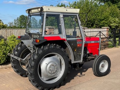 Massey Ferguson 350