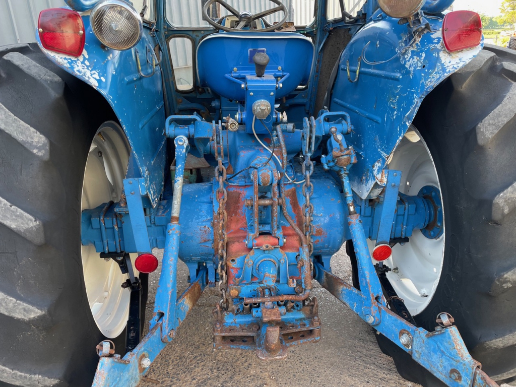 Ford 5000
