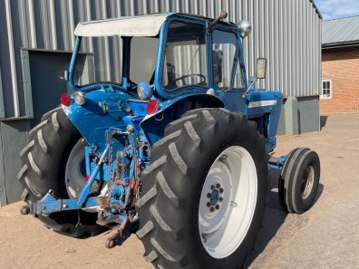 Ford 5000