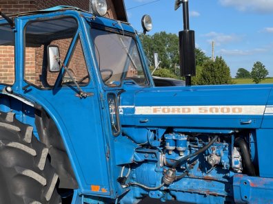 Ford 5000