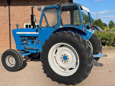 Ford 5000