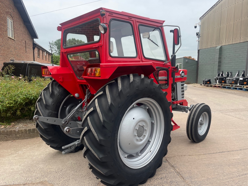 Massey Ferguson 185