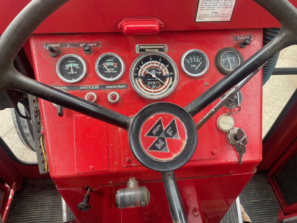 Massey Ferguson 185