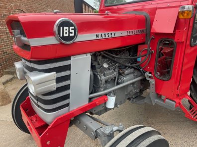 Massey Ferguson 185