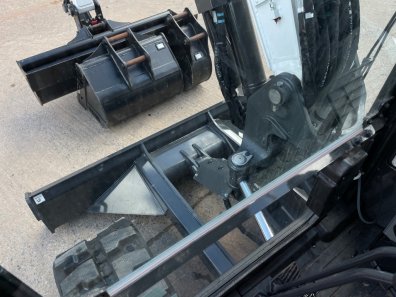 Bobcat E88 R2 series digger