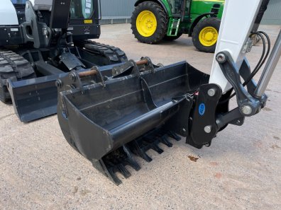 Bobcat E88 R2 series digger