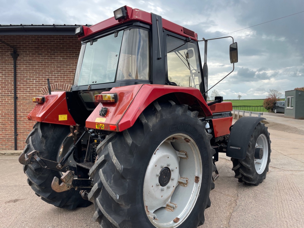 Case 956XL