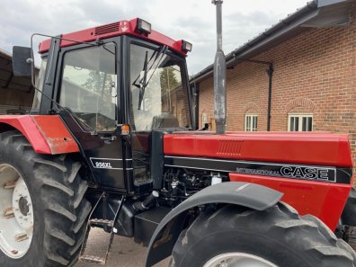 Case 956XL