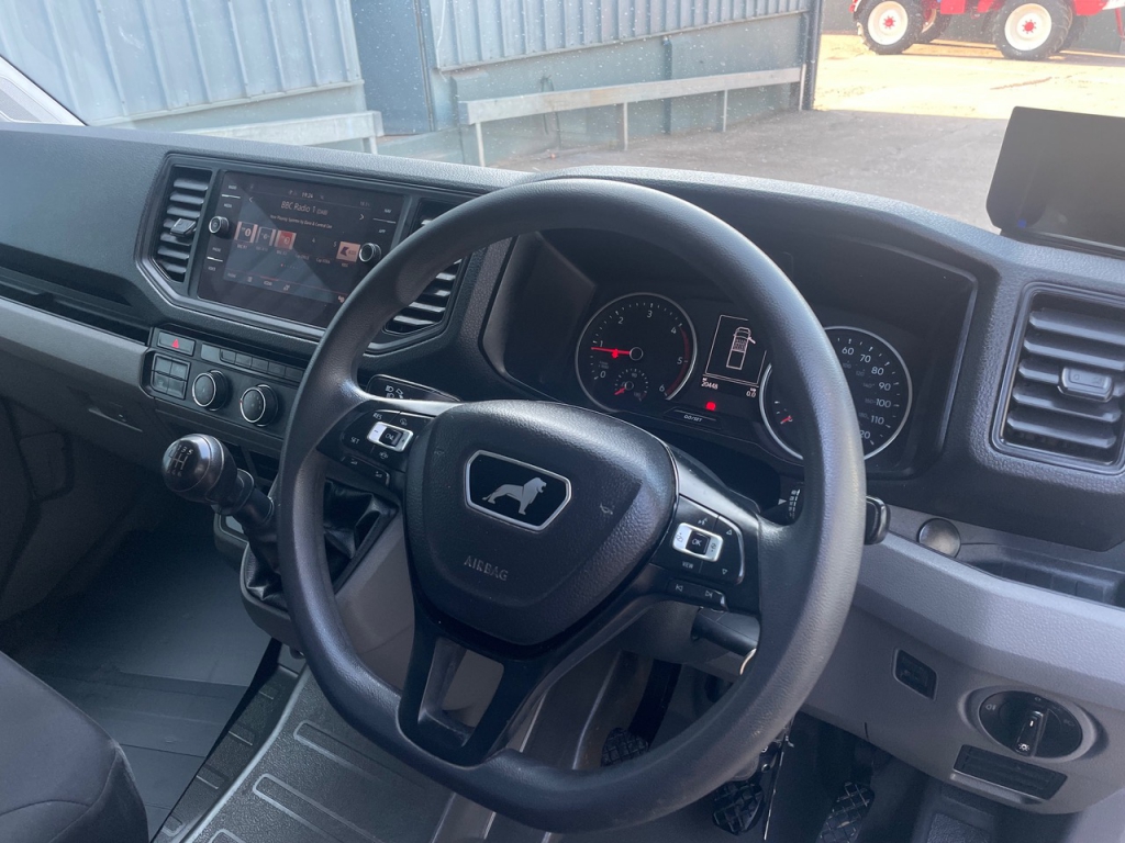MAN TGE 3.180 crew cab van