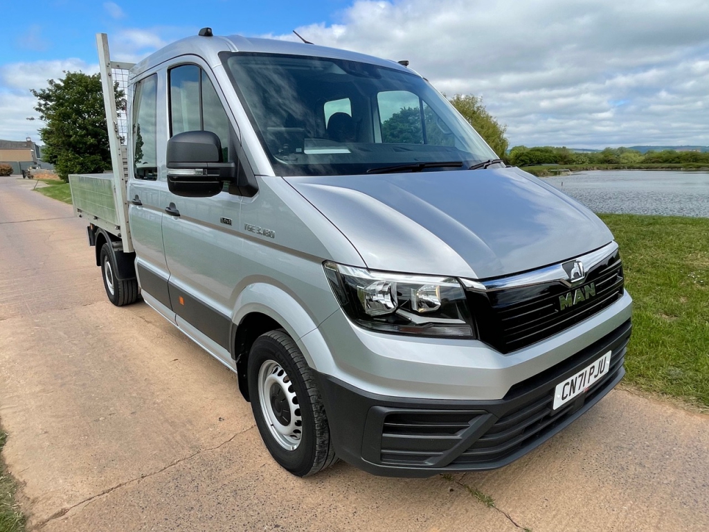 MAN TGE 3.180 crew cab van