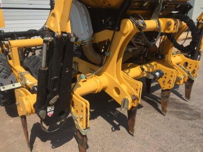 McConnel Seedaerator 3000 3m drill