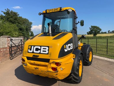 JCB TM220