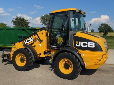 JCB TM220