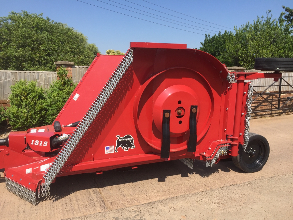 Bush Hog 1815 4.6m trailed topper