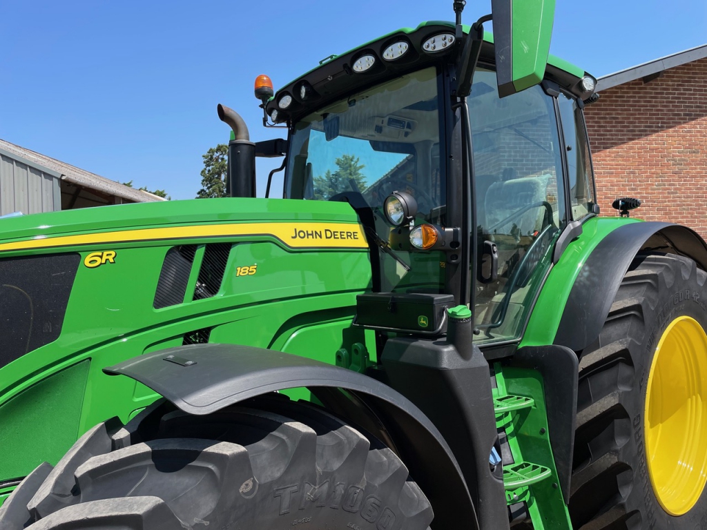 John Deere 6R185