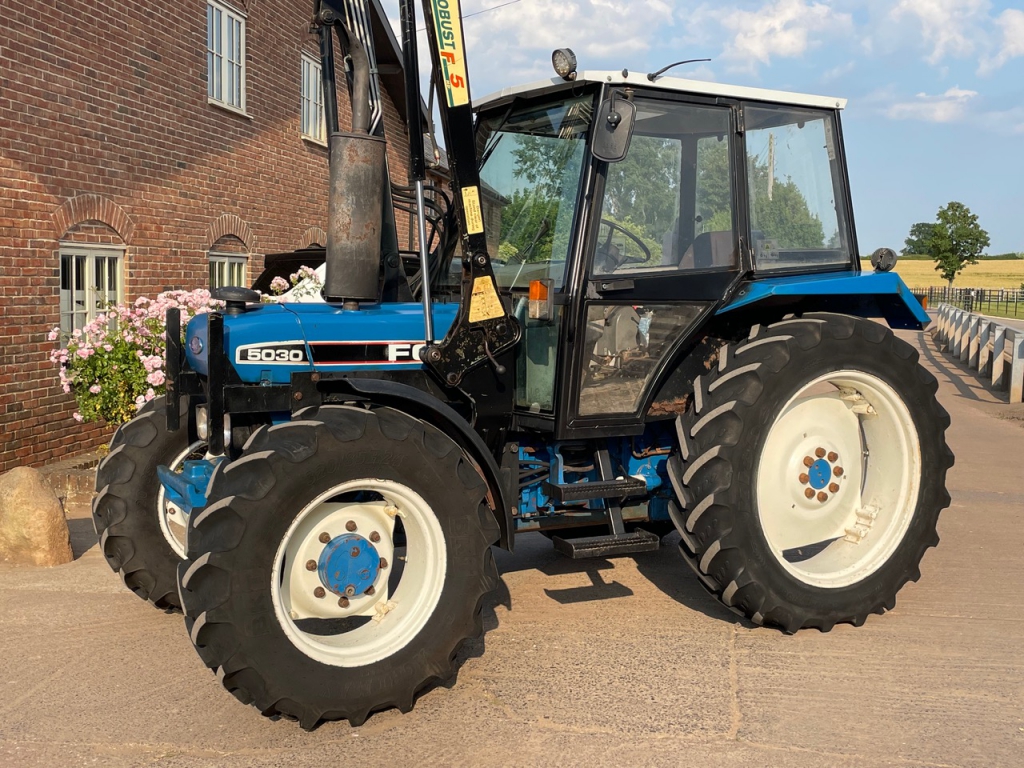 Ford 5030