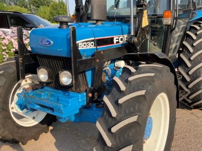 Ford 5030