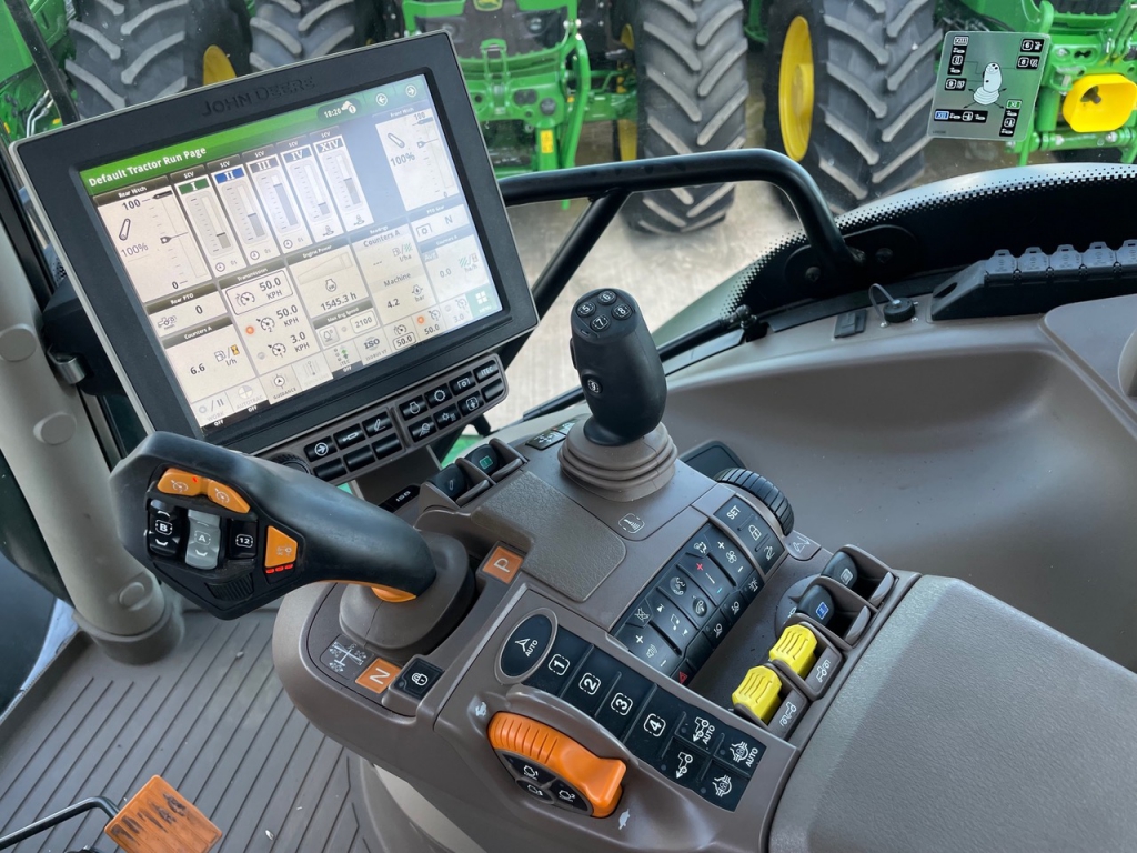 John Deere 6250R