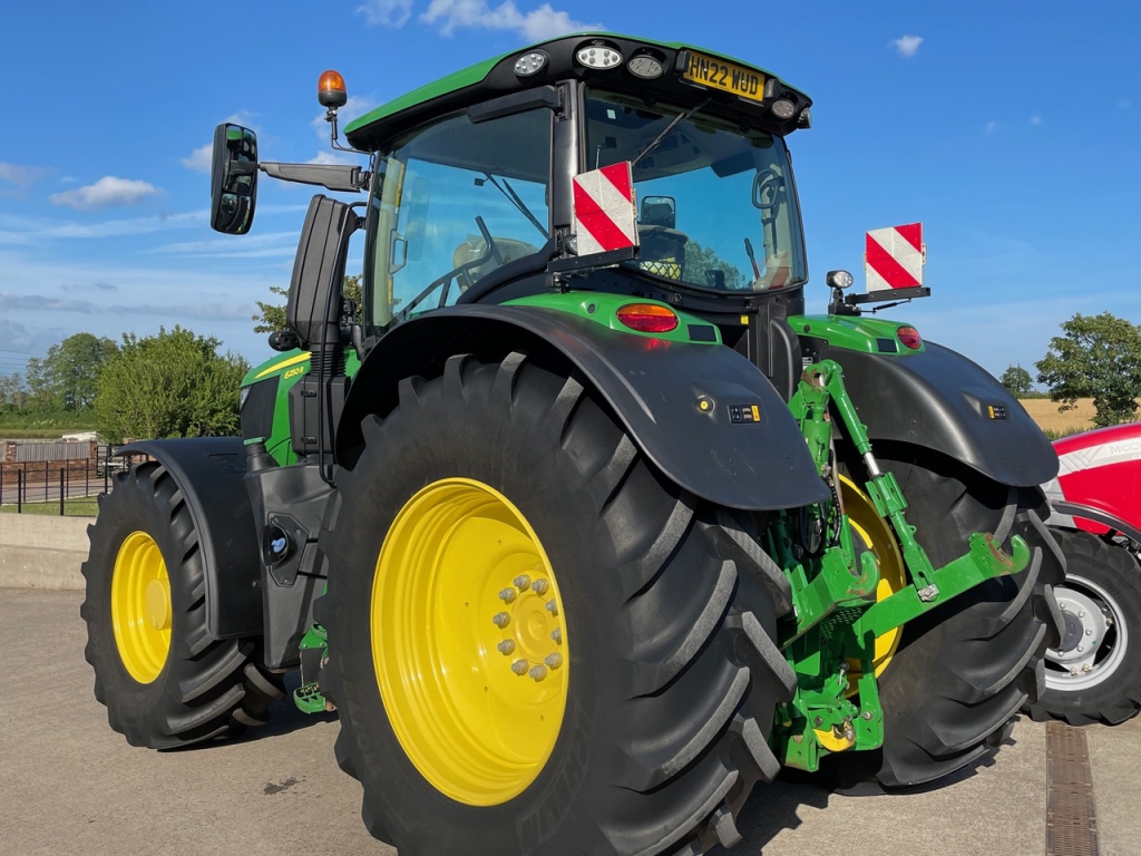 John Deere 6250R