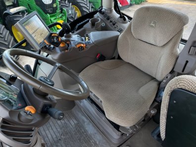 John Deere 6250R