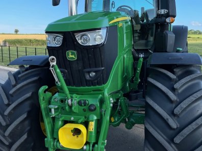 John Deere 6250R