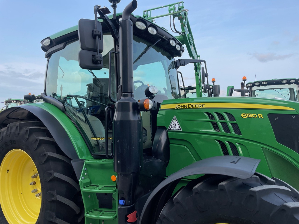 John Deere 6130R