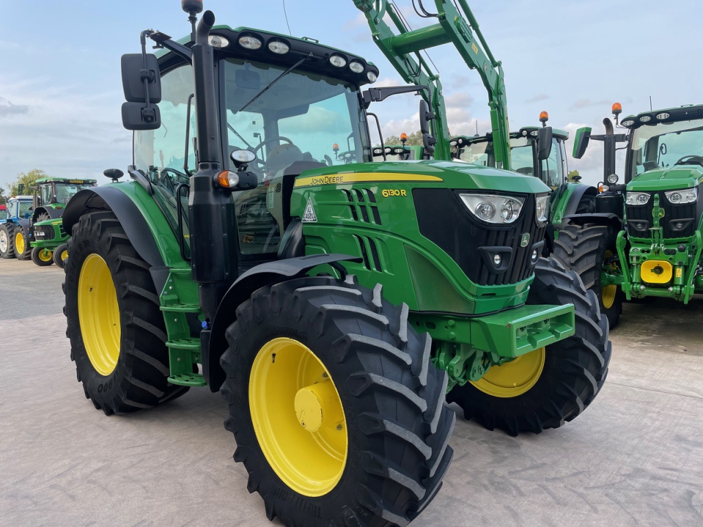 John Deere 6130R