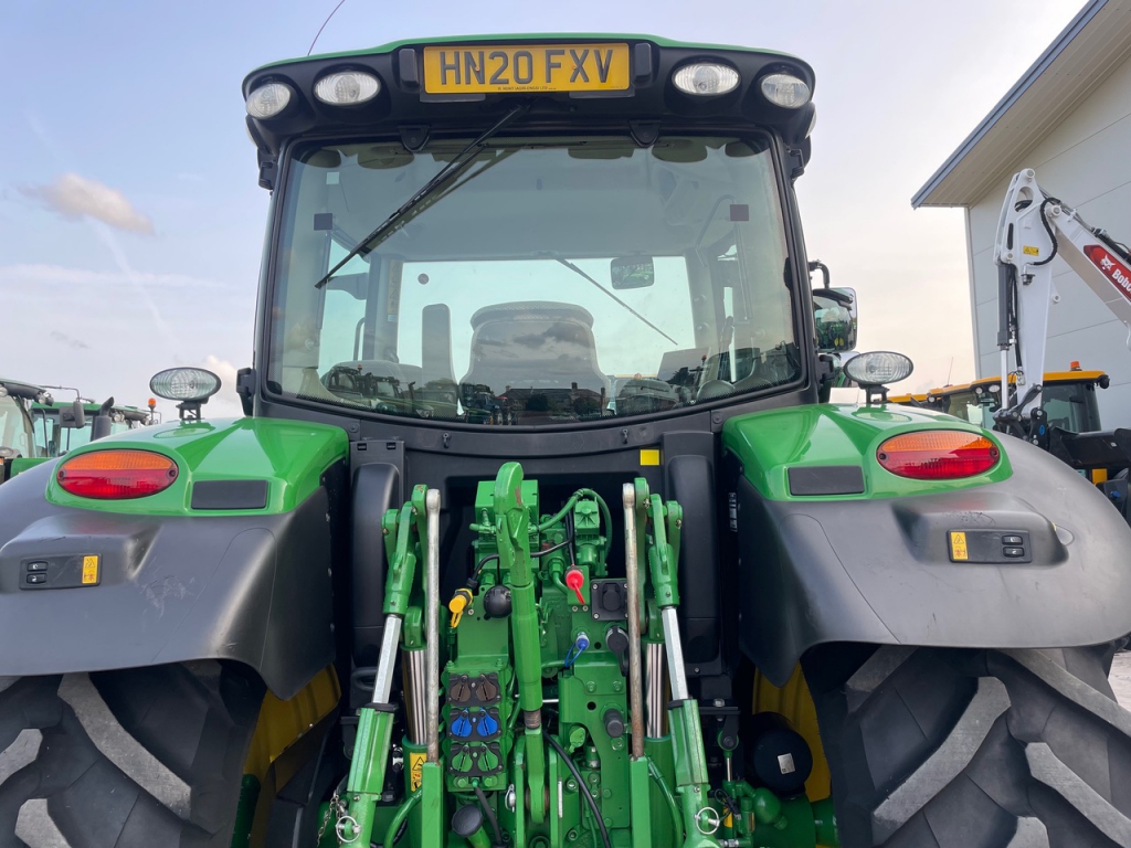 John Deere 6130R
