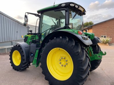 John Deere 6130R