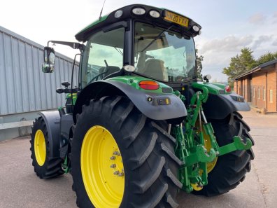 John Deere 6130R