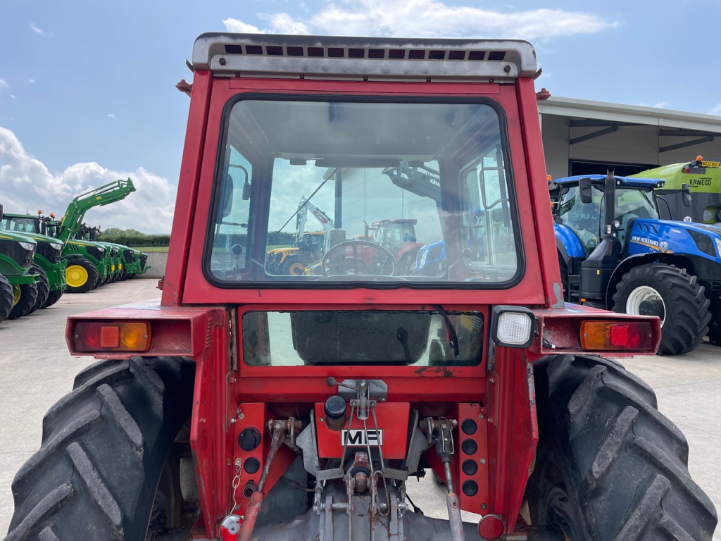 Massey Ferguson 550
