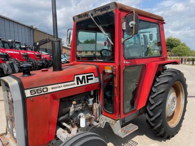 Massey Ferguson 550